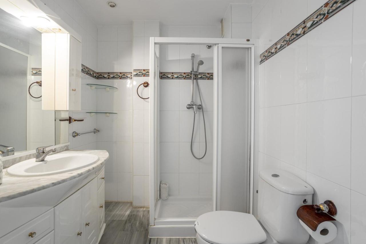 Las Flores 5 - Large Townhouse Nerja Exterior foto